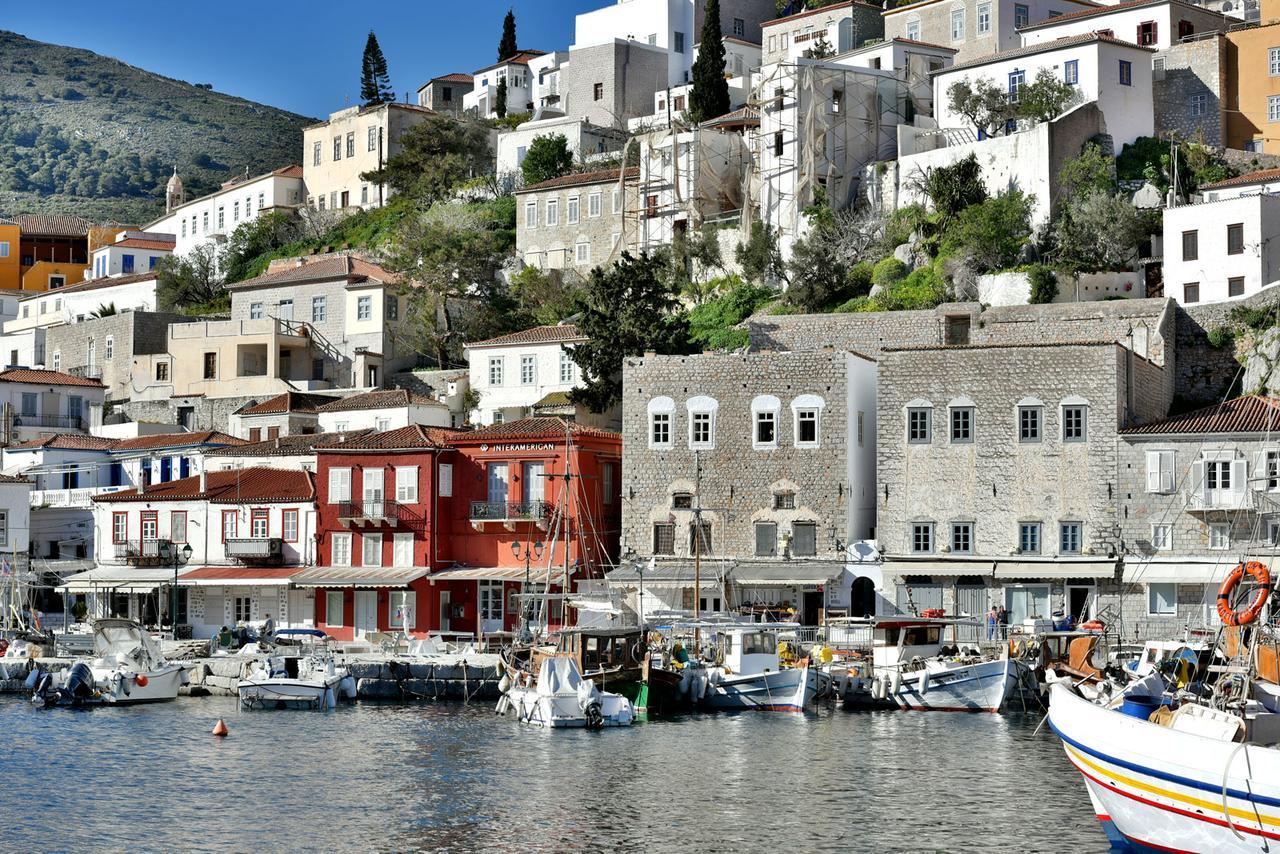 فندق Douskos Port House هيدرا المظهر الخارجي الصورة
